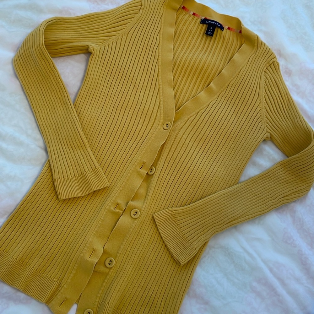 Lands’ End rib knit cardigan in goldenrod yellow size S 6-8